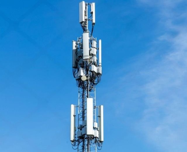 Base Station Antenna